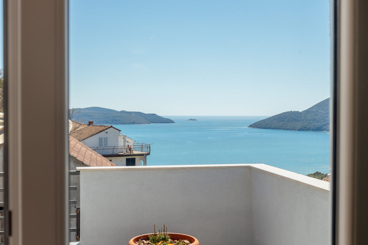 holiday home property Apartment for sale In Herceg Novi Montenegro With Sea View