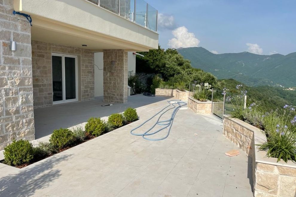 Modern Villa in Podi With Sea View, Private Pool & Garage