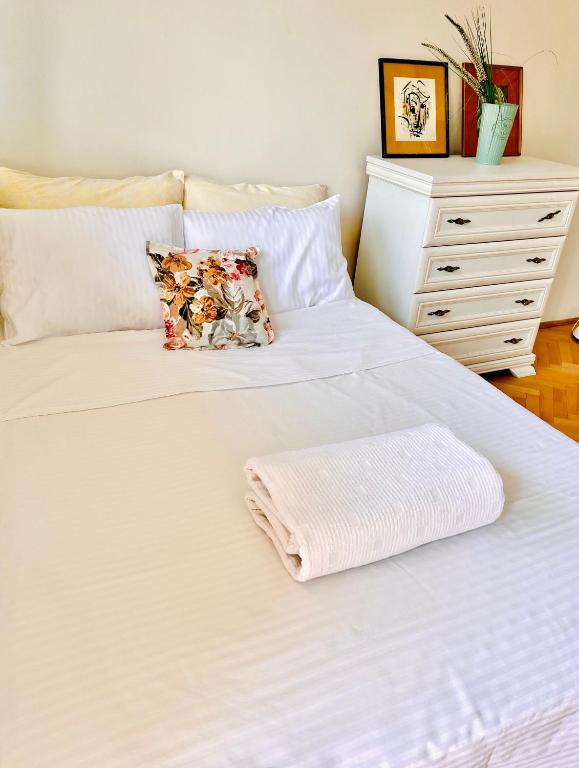 holiday home property Apartment for sale In tivat Montenegro With Sea View