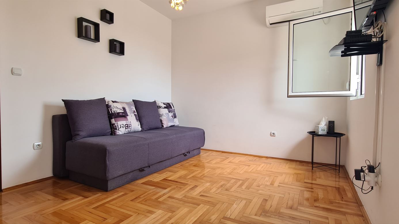 Studio Apartment With Large Terrace And Sea View Just 5 Minute Walk to Igalo Centre