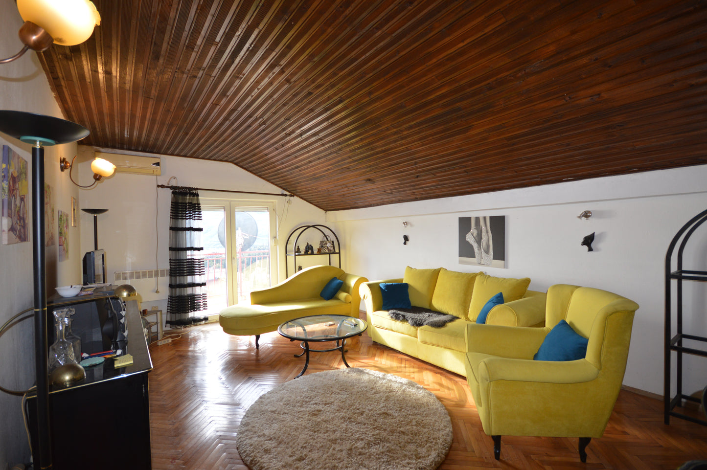 Large 2 Bedroom Apartment With Sea View In Gomila, Herceg Novi