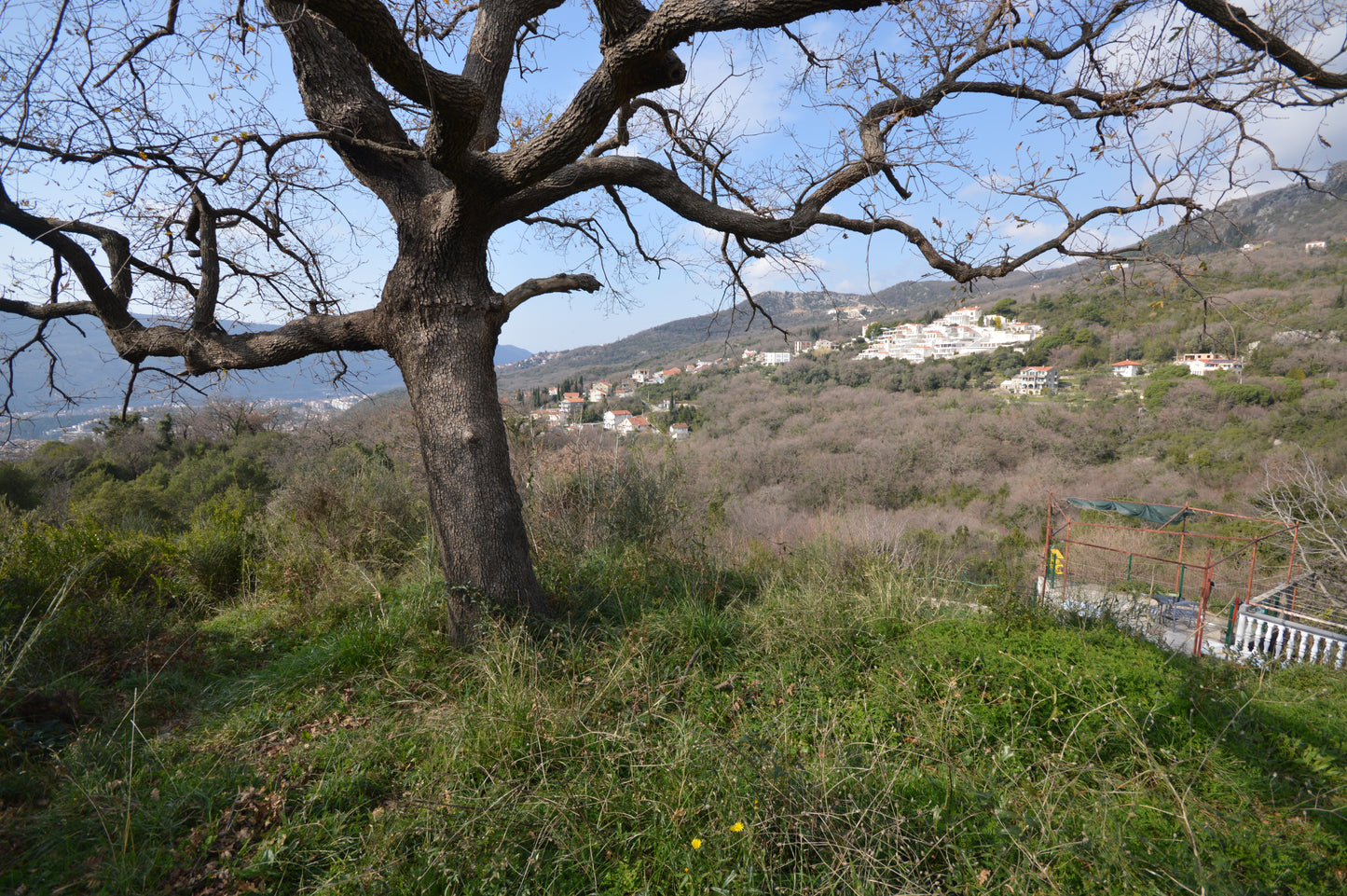 Large Plot In Topla 3 With Sea View