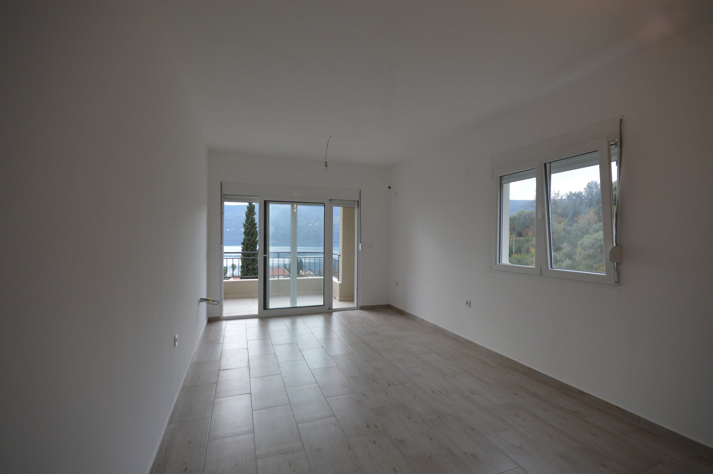 1 Bedroom Apartment With Sea View In Djenovici