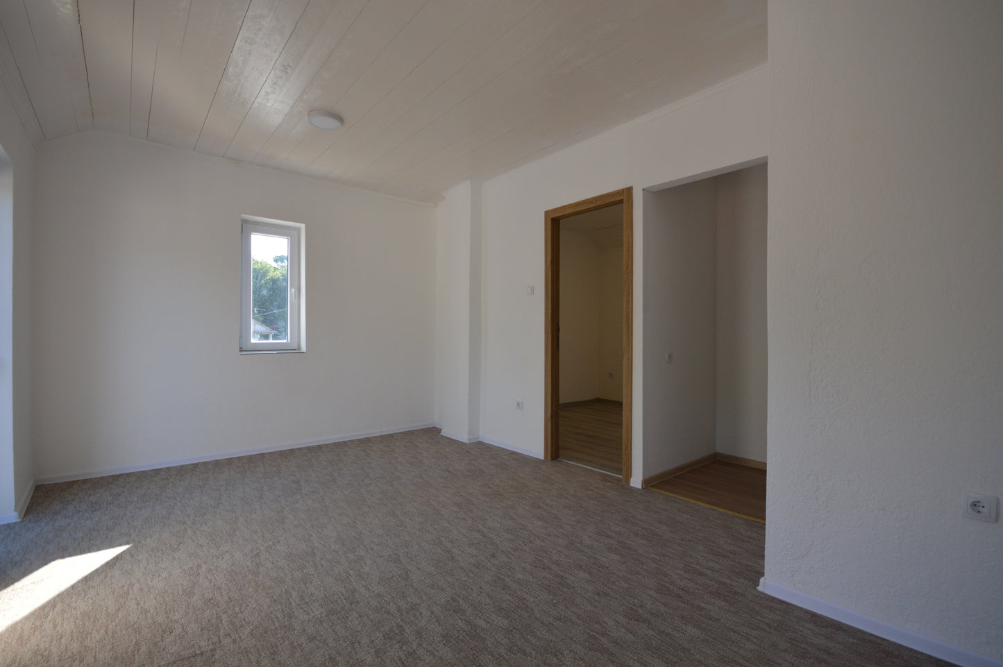 2 Bedroom House With Sea View And Garden In Herceg Novi