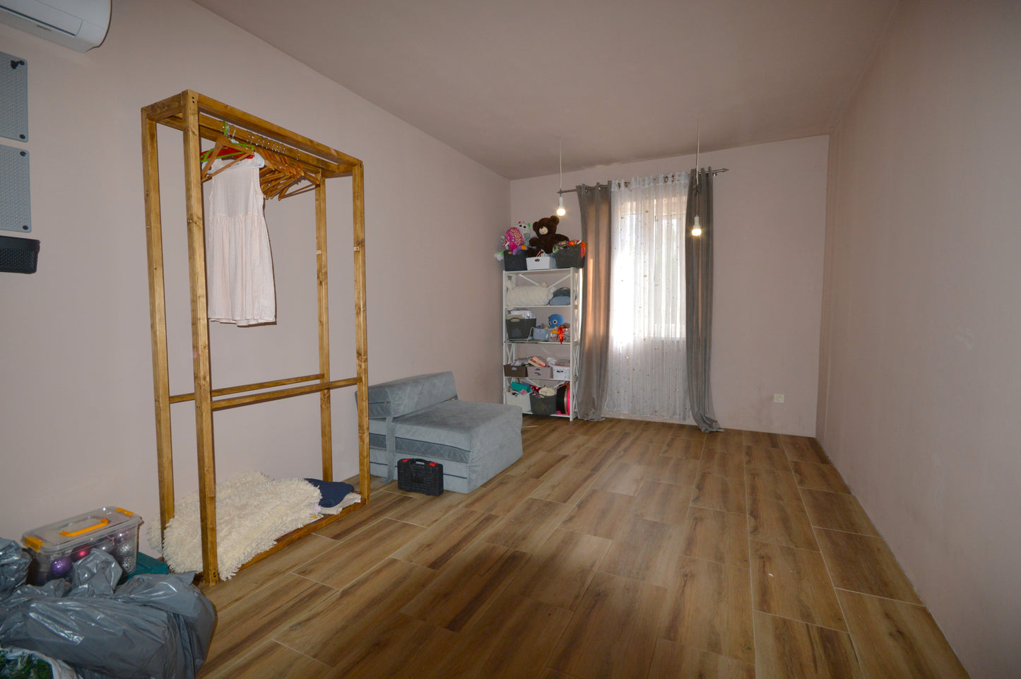 property house and plot of land for sale in podi with sea view