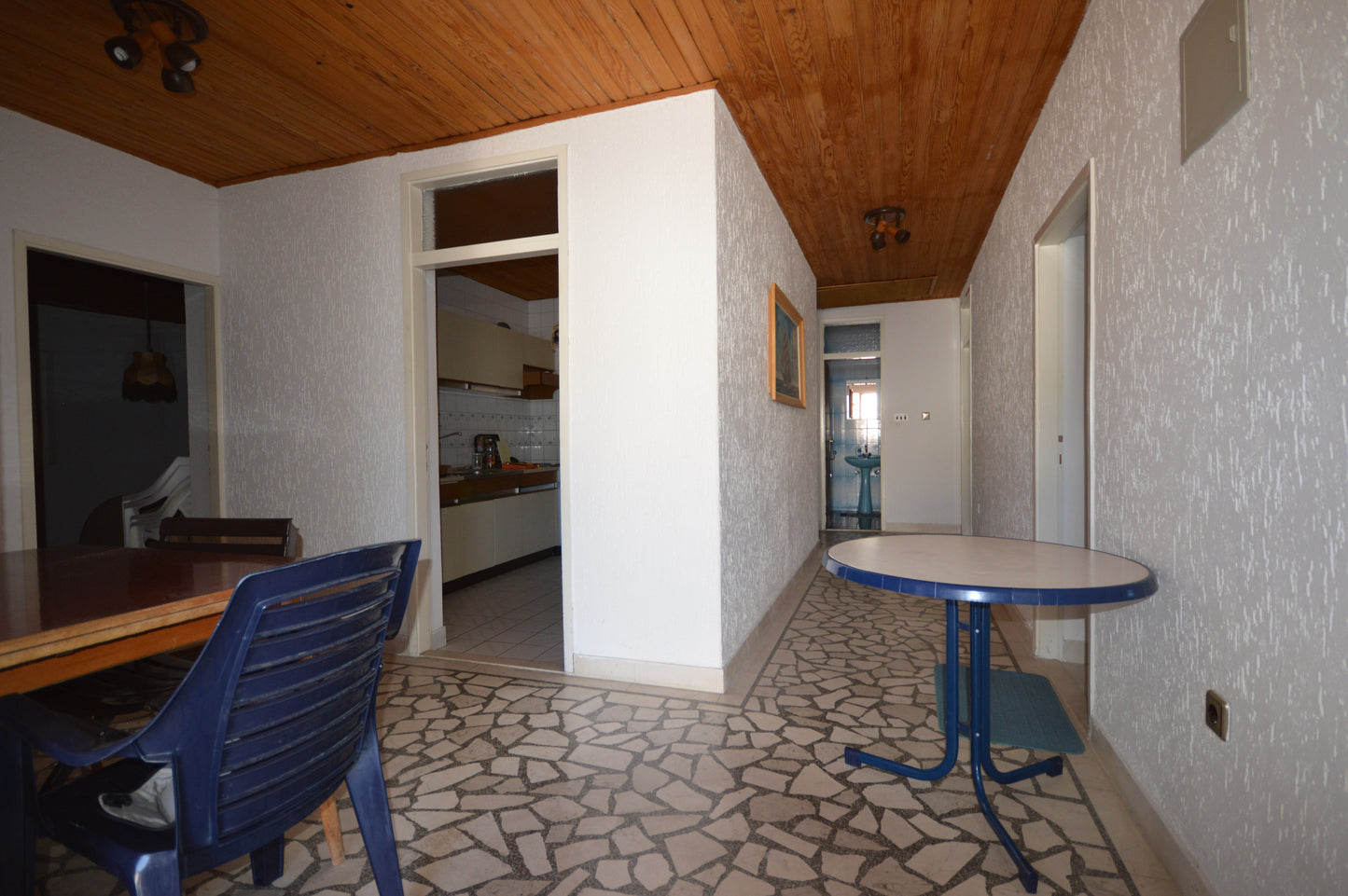 Large House With Studio Apartment & Sea View In Heart Of Igalo
