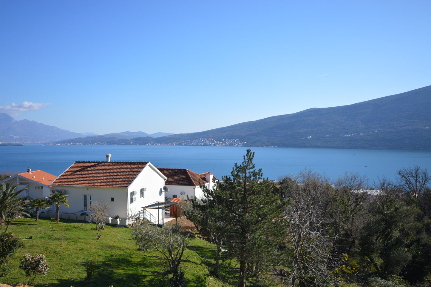 property holiday home for sale in baosici with sea view and parking