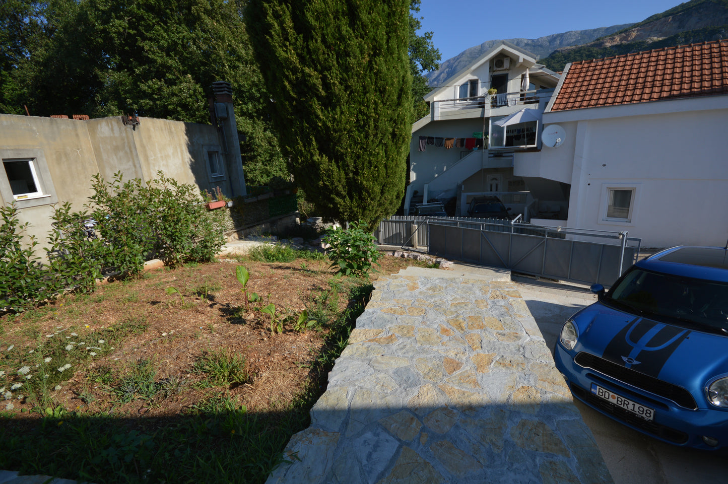 2 Bedroom House With Sea View And Garden In Herceg Novi