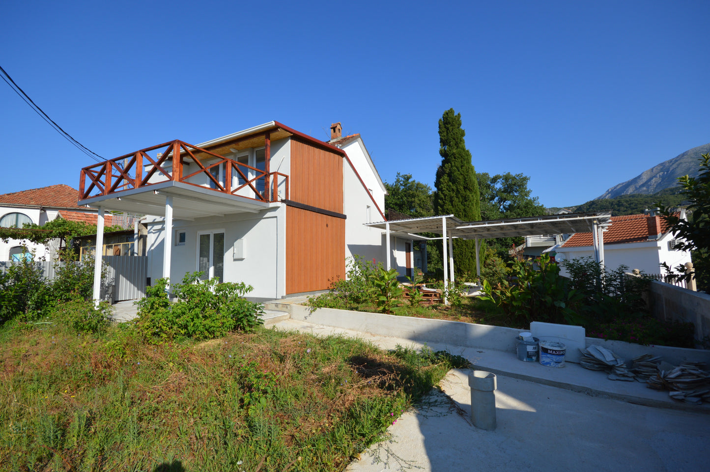 2 Bedroom House With Sea View And Garden In Herceg Novi