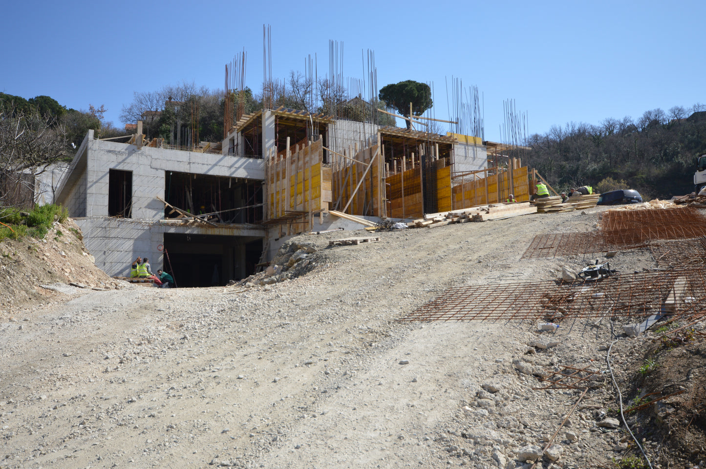 1 & 2 Bedroom Apartments With Sea Views Under Construction in Topla