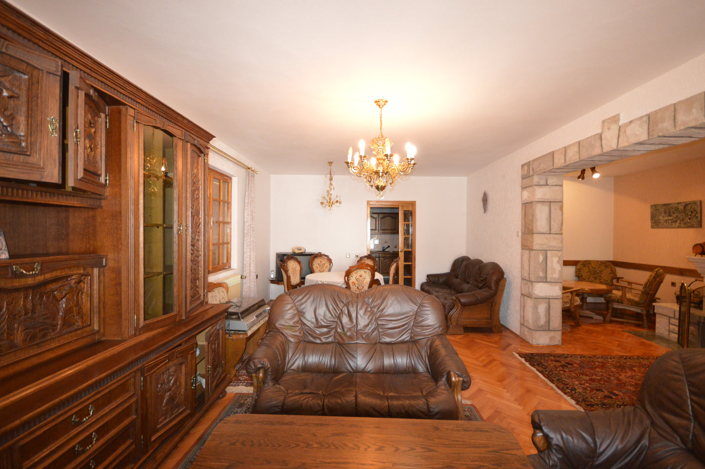 Large House With Studio Apartment & Sea View In Heart Of Igalo