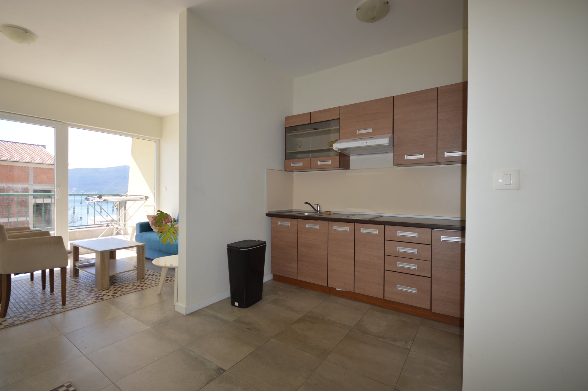 holiday home apartment with pool in bijela