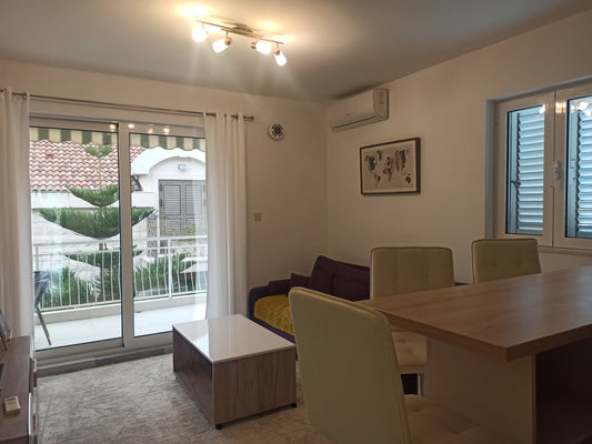 holiday home property Apartment for rent close to the sea in Topla Montenegro