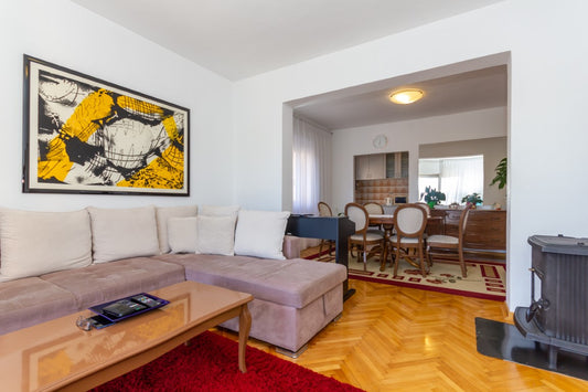 Large House With 3 Separate Apartments With Parking & Garden In Igalo