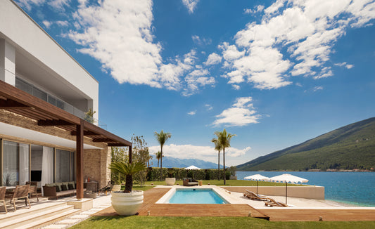 Villa With Private Beach & Jetty In One&Only Resort, Portonovi