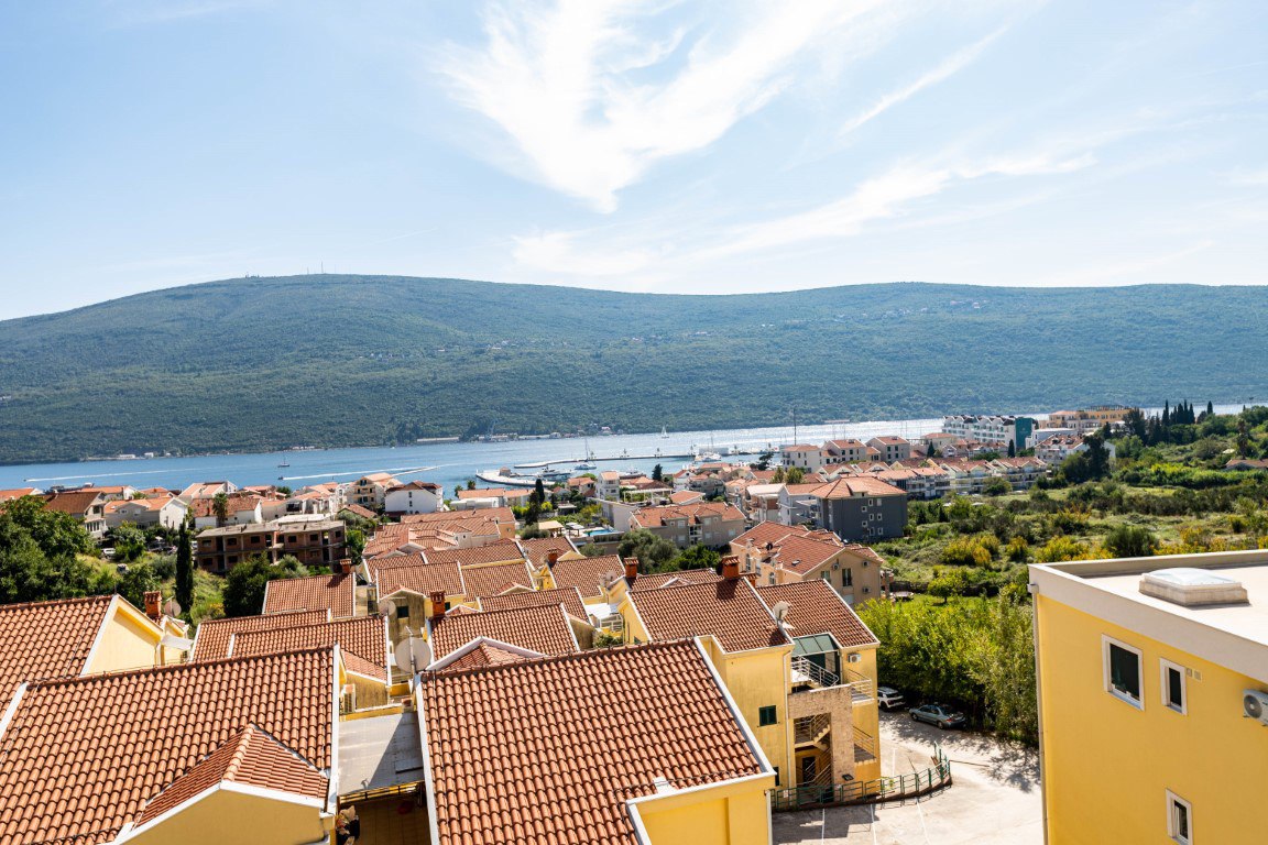 holiday home property House With rooftop terrace and Sea Views for sale In Djenovici Montenegro