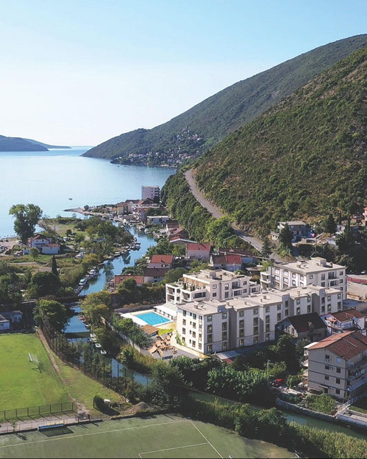 River Side Residential Complex With Pool And Sea Views in Herceg Novi