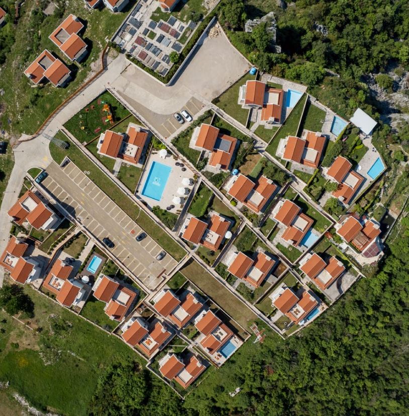 3 Bedroom Villas With Sea Views In Private Gated Complex, Budva