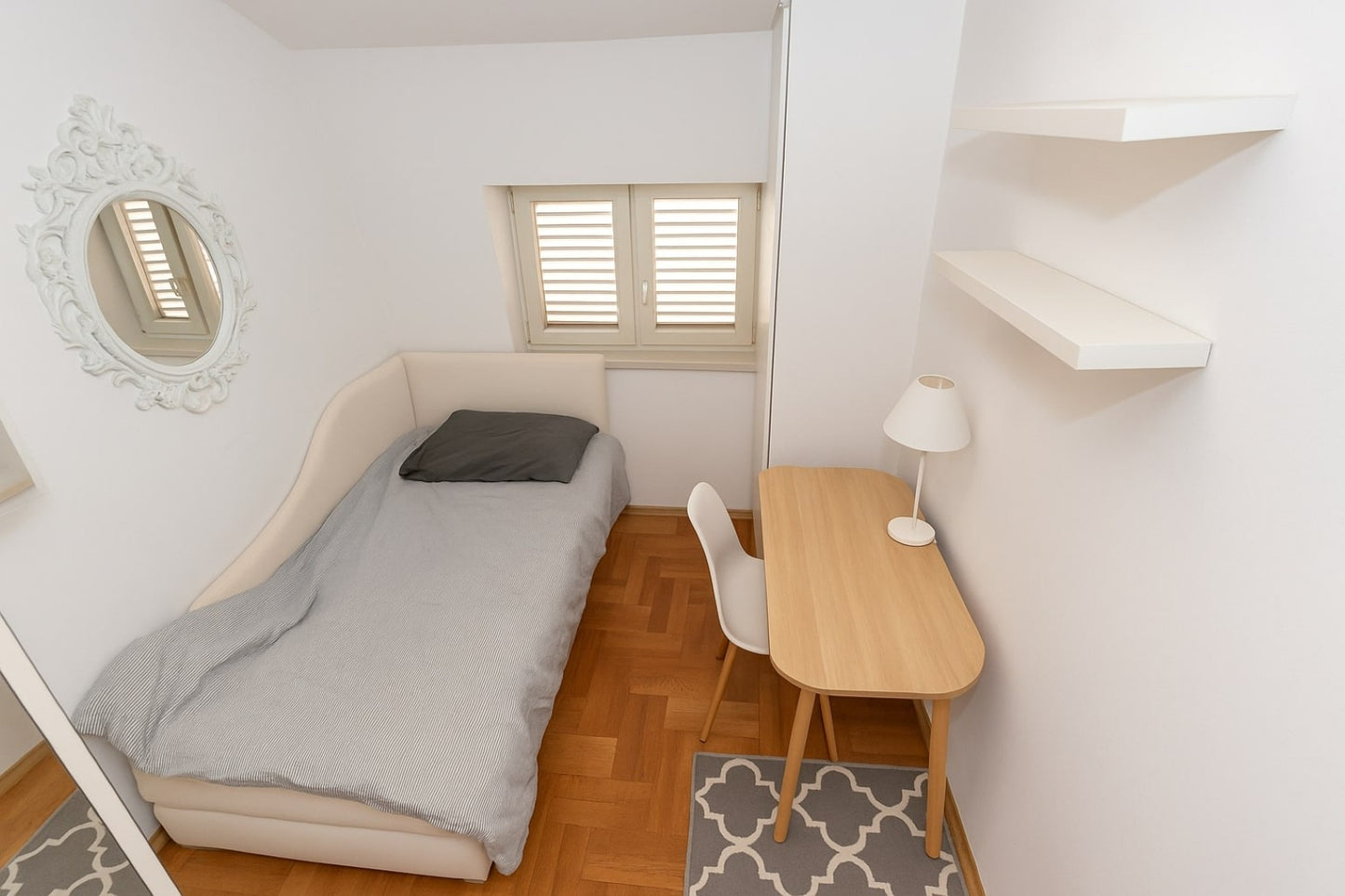 2 Bedroom Apartment In Topla Close To Town Centre