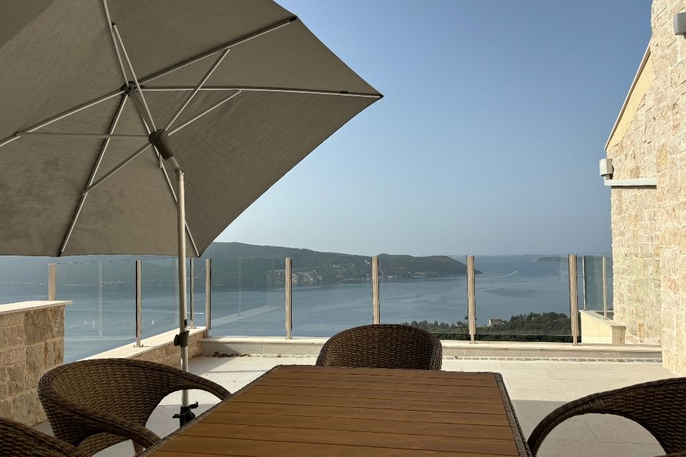 Modern Villa in Podi With Sea View, Private Pool & Garage