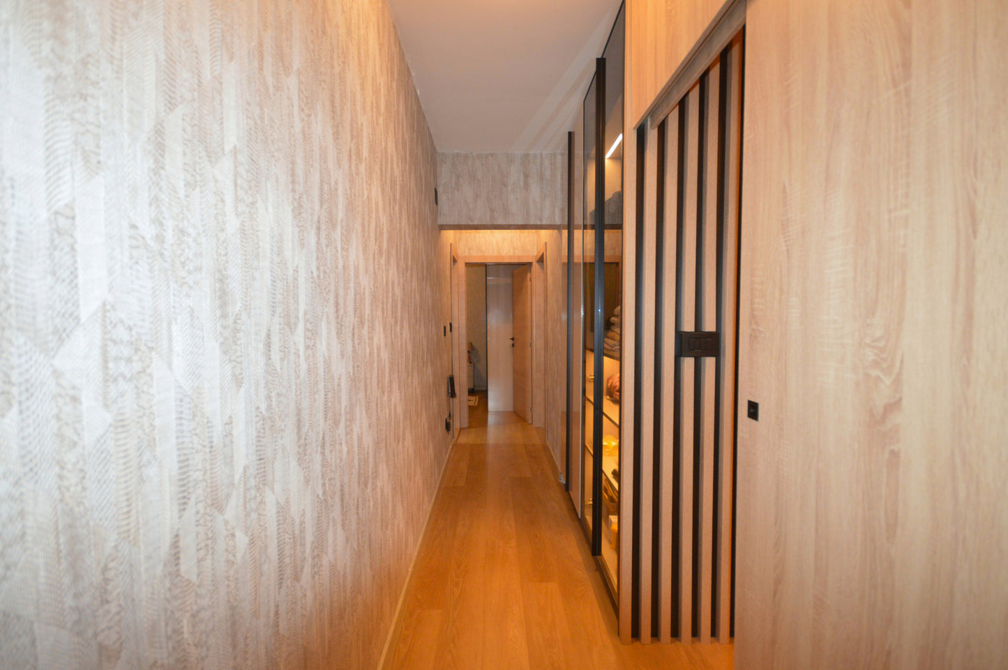 Fully Renovated Modern Apartment 50m From The Sea In Igalo