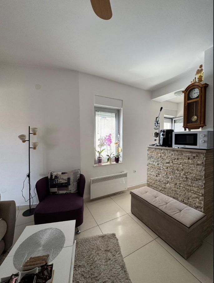 1 Bedroom Apartment With Sea View In Topla