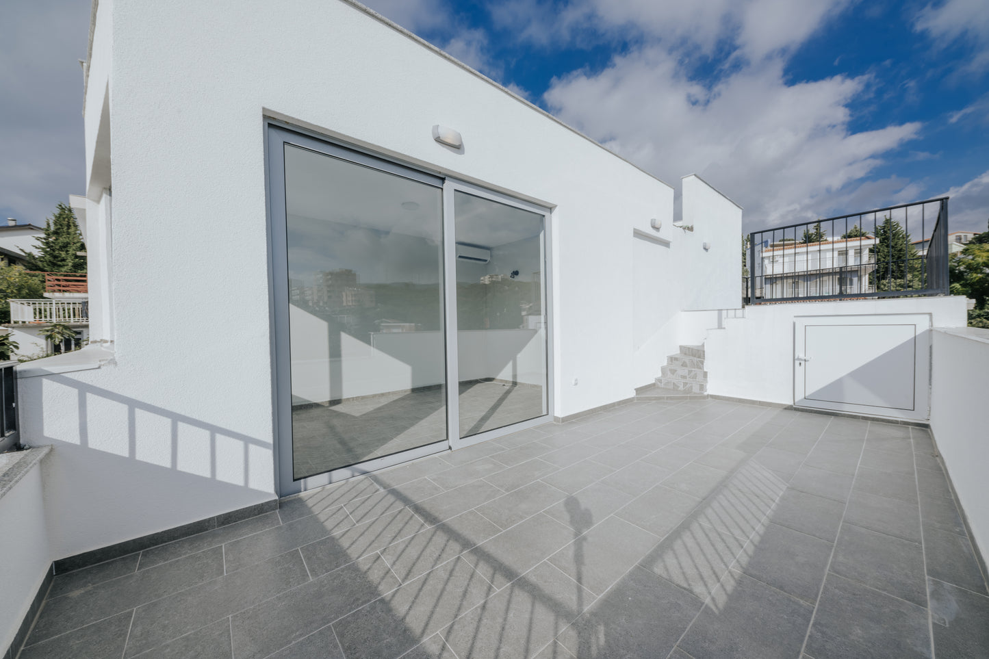 Villa With Rooftop Pool In Bar