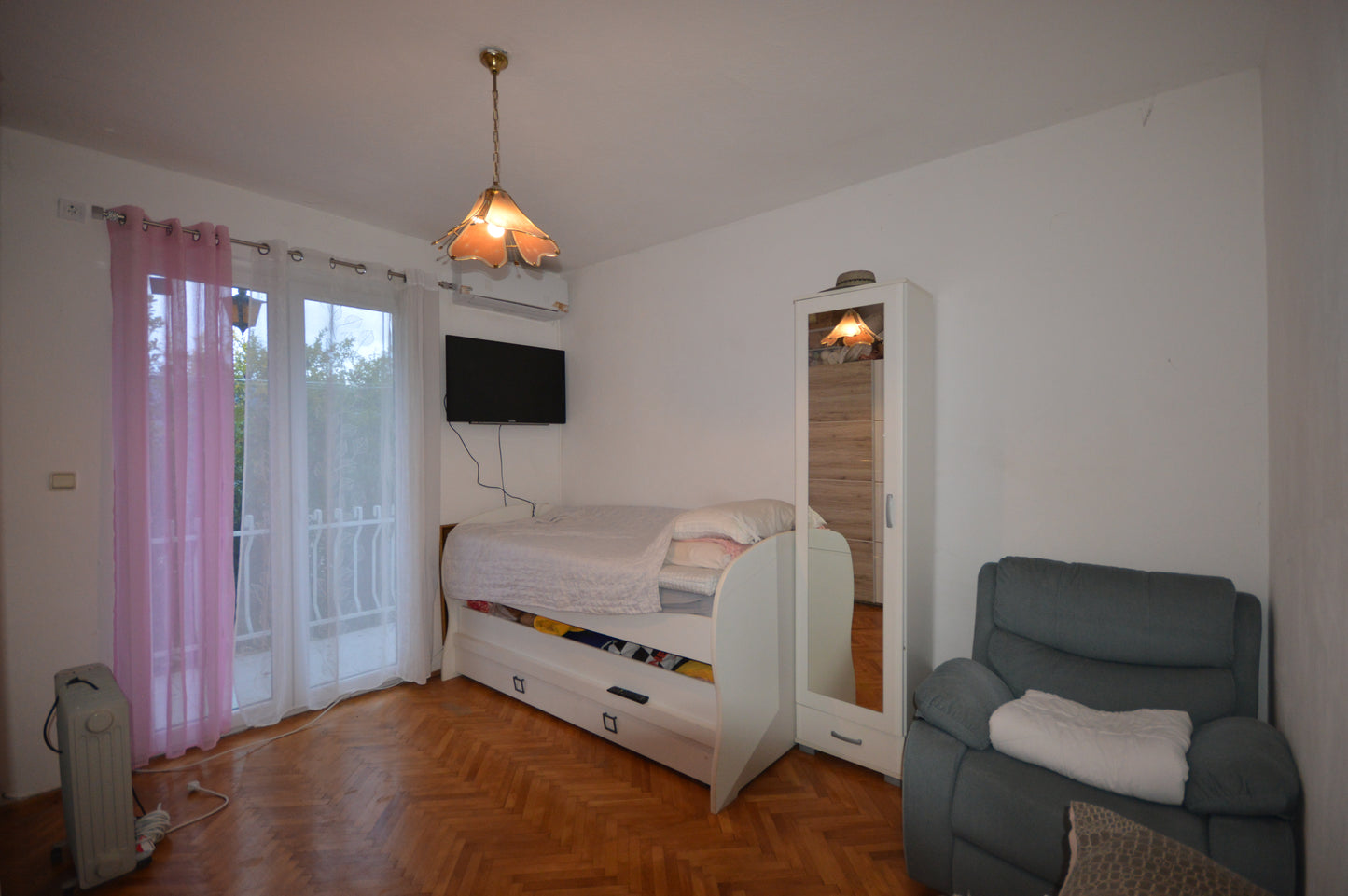 1 Bedroom Apartment With Partial Sea View In Topla