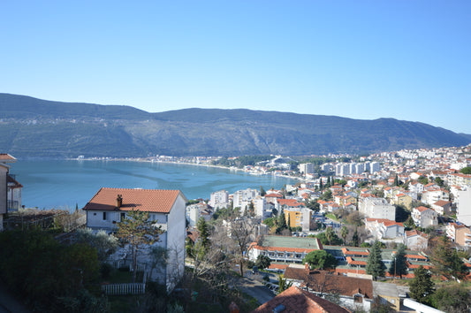 Spacious 3 Bedroom Apartment With Views Across The Bay In Heart Of Herceg Novi