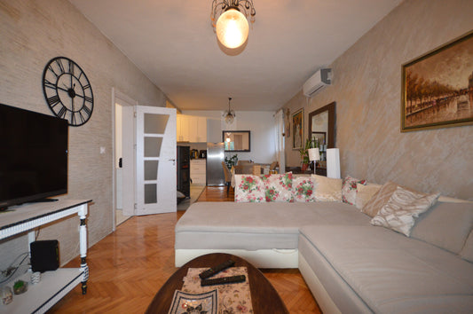 1 Bedroom Apartment With Partial Sea View In Topla