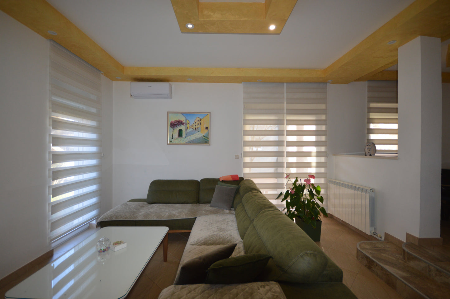 Modern, New 4 Bedroom House In Podi With Large Plot And Parking