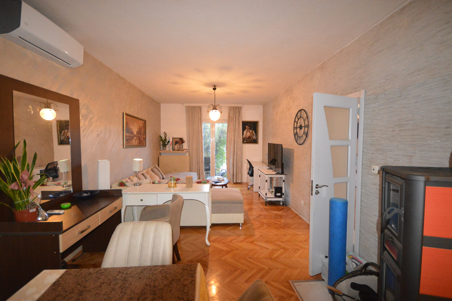 1 Bedroom Apartment With Partial Sea View In Topla