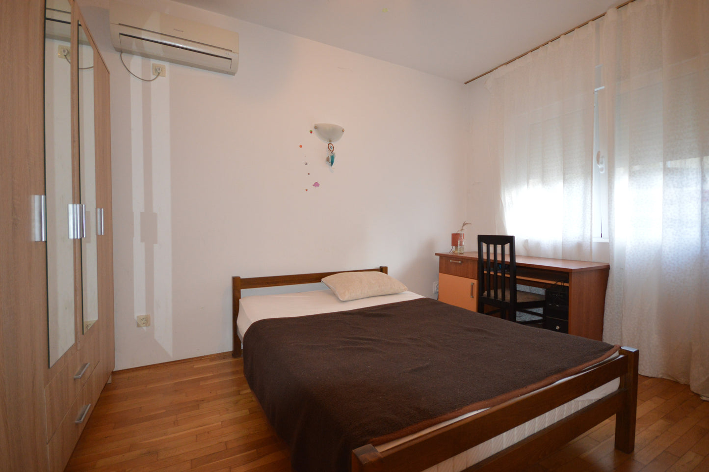 2 Bedroom Apartment 250m From The Sea In Djenovici