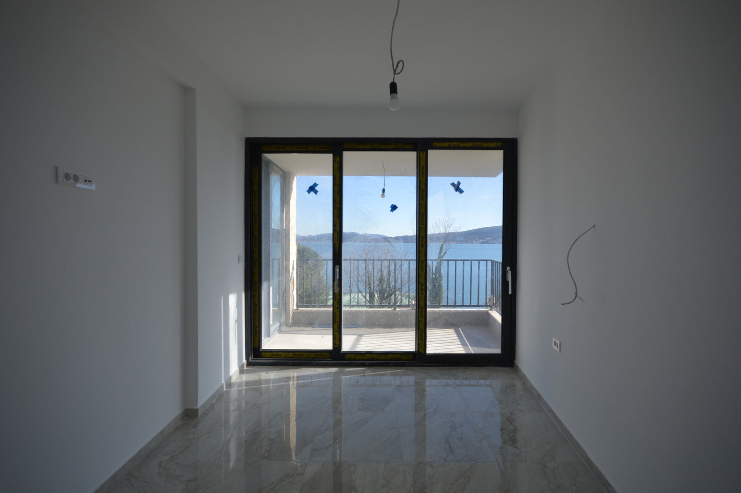 4 Apartments In New Building With Lift 200m From The Sea In Bijela
