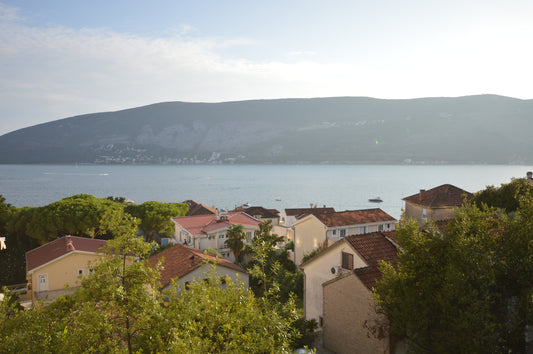 1 Bedroom Apartment For Renovation Overlooking The Sea In The Heart Of Herceg Novi