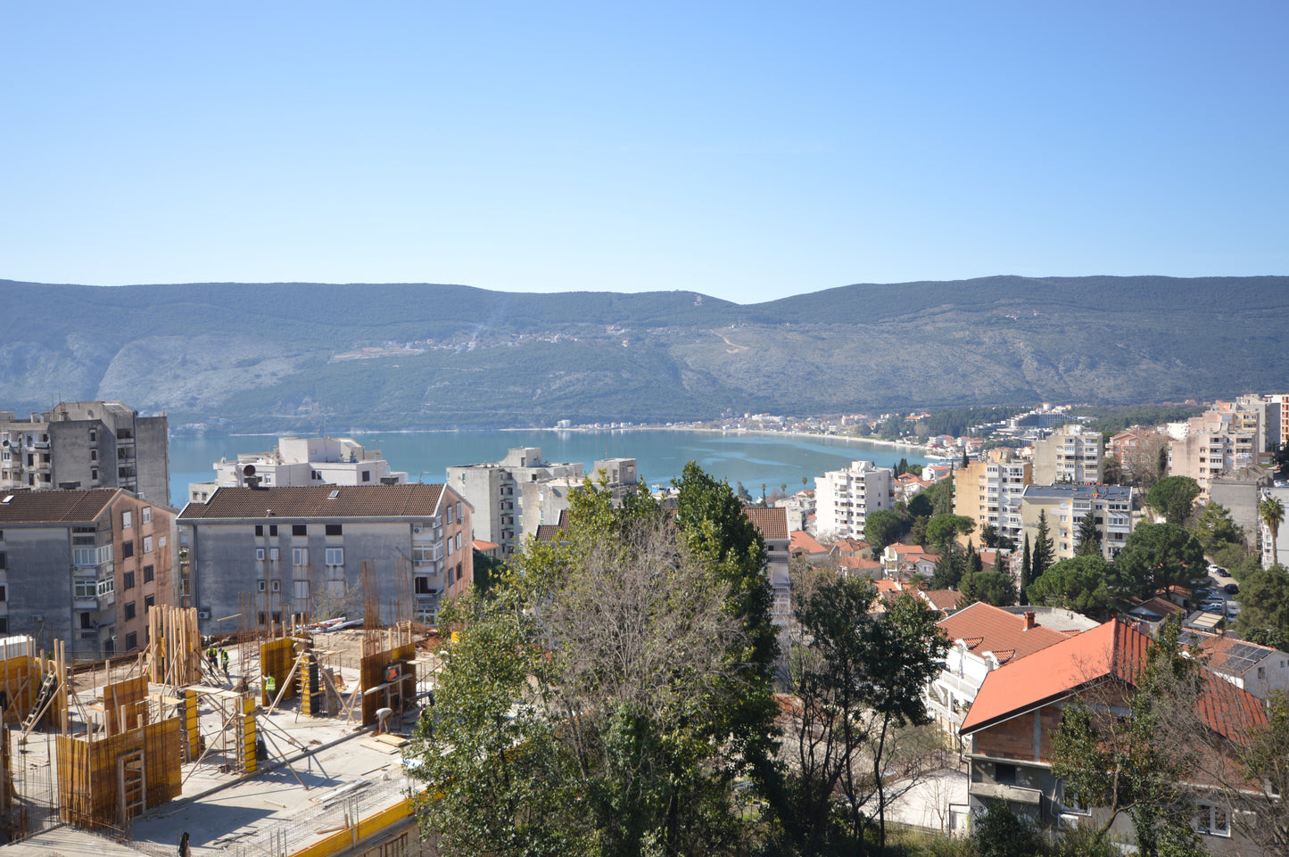 2 Bedroom Apartment in Topla With Shared Pool, Lift & Playground