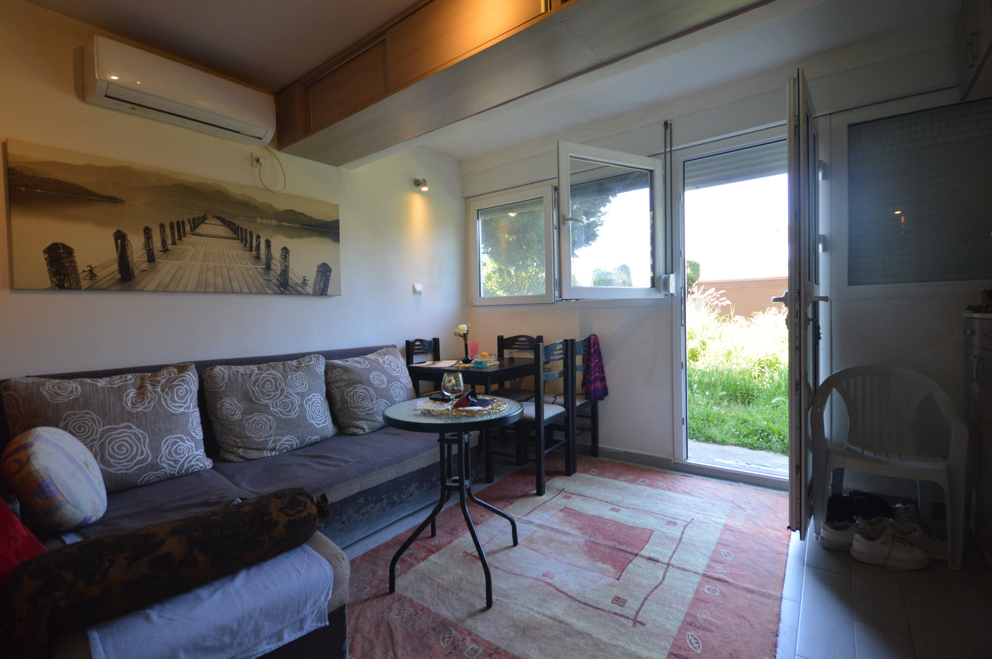 Renovated Ground Floor Apartment with Garden Terrace in Savina