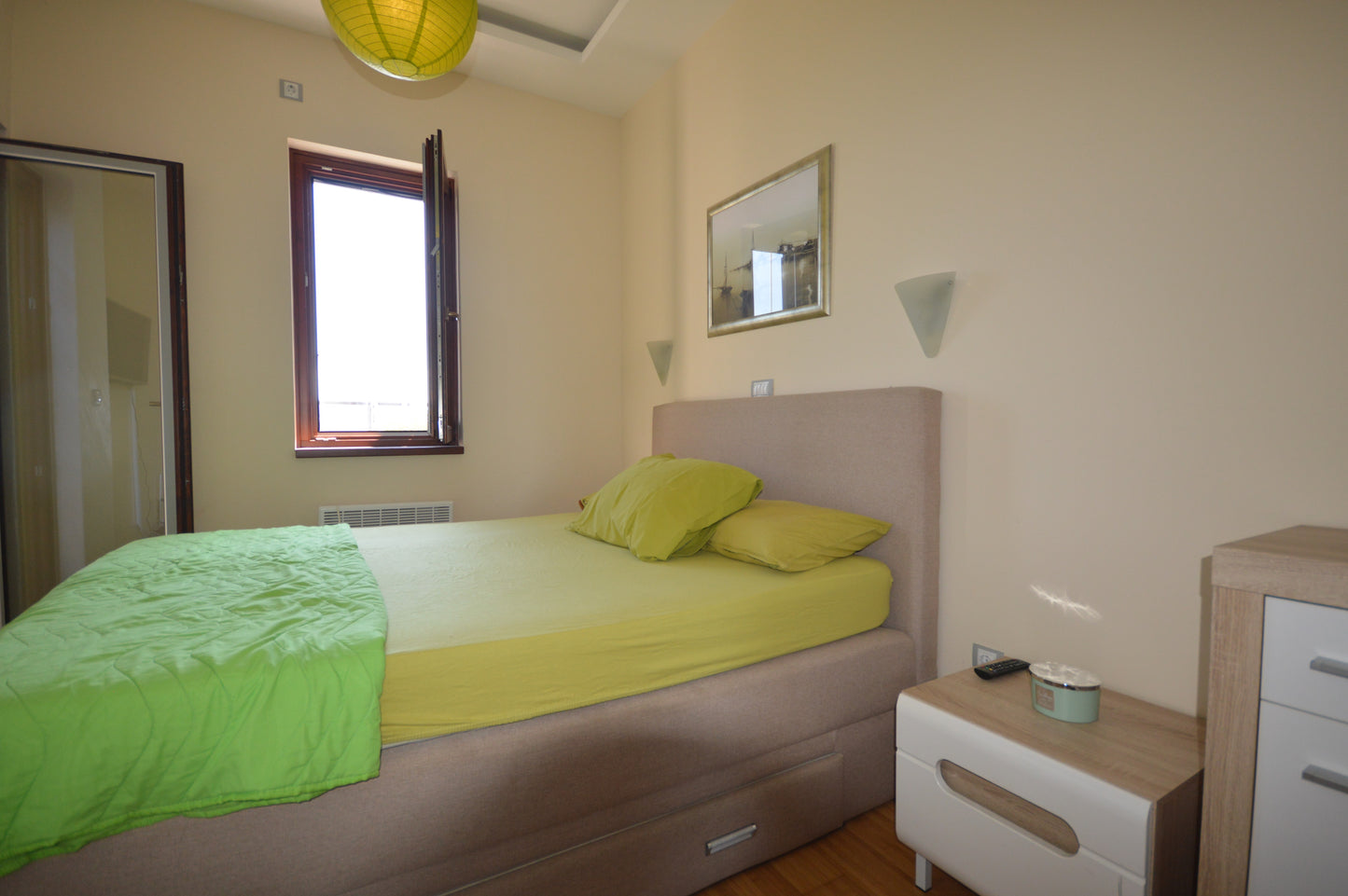 Front Line Apartment With Parking & Sea View In Meljine