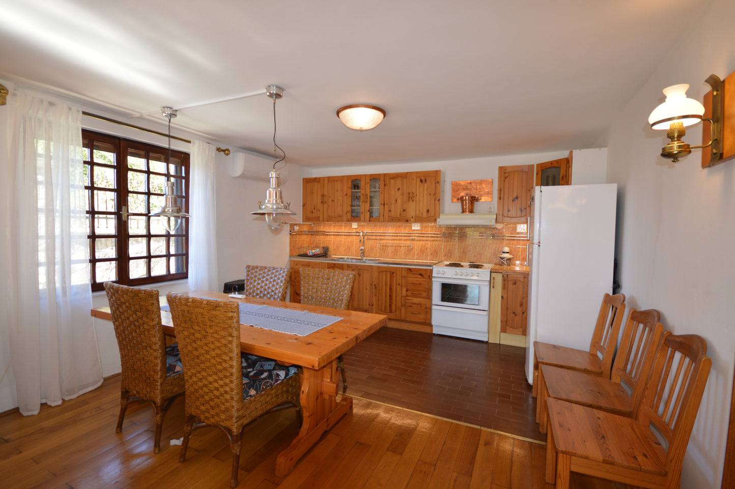 2 Bedroom Apartment 250m From Porto Novi, Kumbor