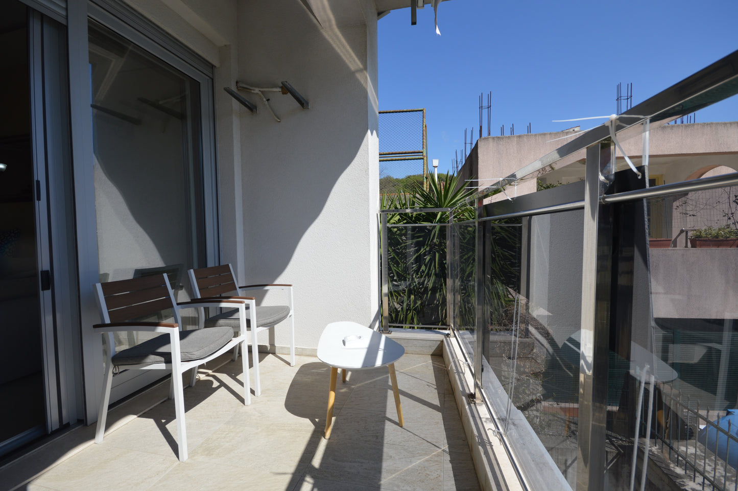 Front Line Apartment With Parking & Sea View In Meljine
