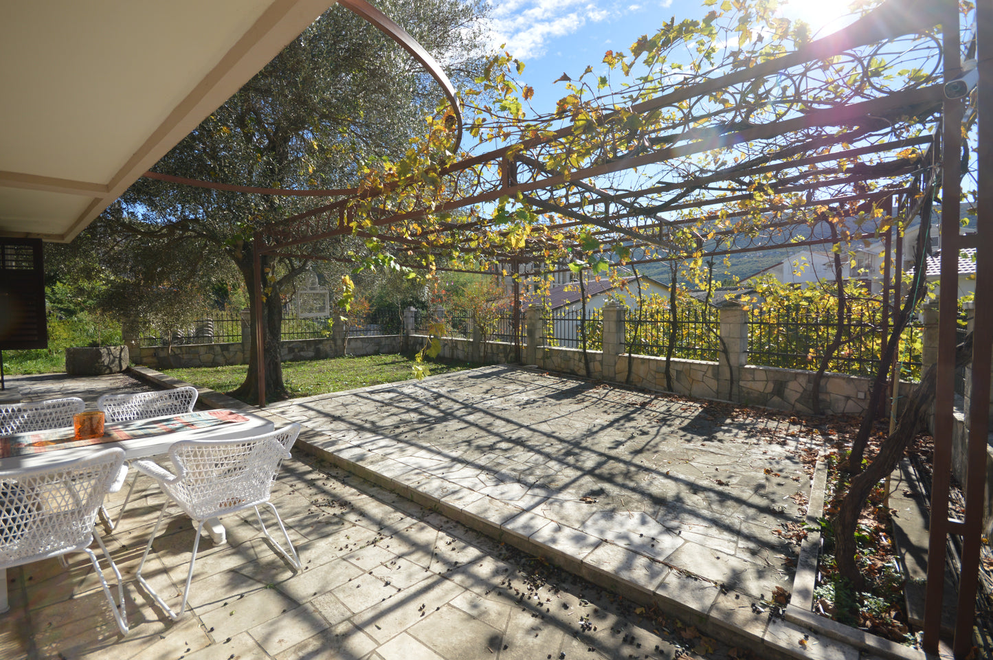 2 Bedroom Apartment 250m From Porto Novi, Kumbor