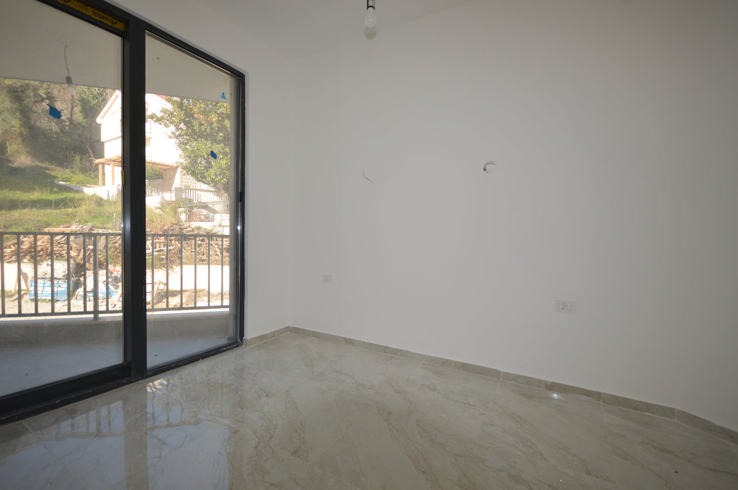 4 Apartments In New Building With Lift 200m From The Sea In Bijela