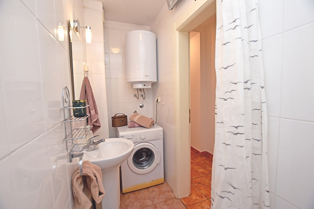 Charming Sea-View Apartment with Large Terrace In Herceg Novi