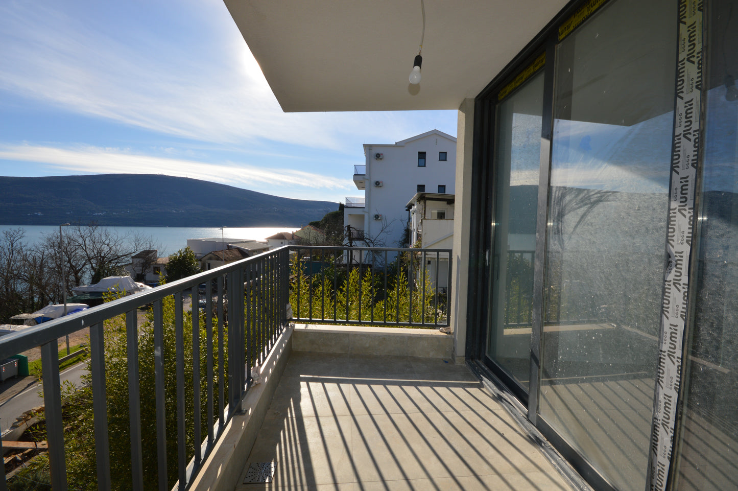 4 Apartments In New Building With Lift 200m From The Sea In Bijela