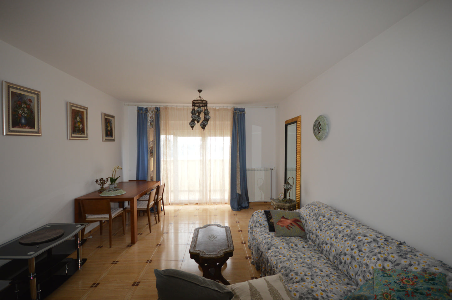 Spacious 2 Bedroom Apartment in Zelenika With Sea View