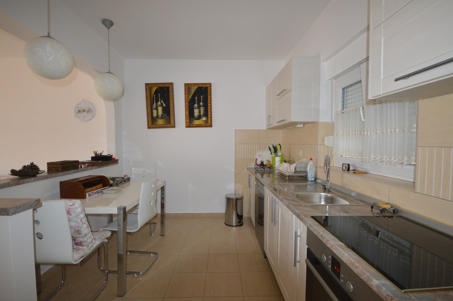 Spacious 2 Bedroom Apartment in Zelenika With Sea View