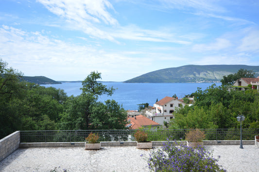 1 Bedroom Ground Floor Apartment in Zelenika With Sea View & Private Yard