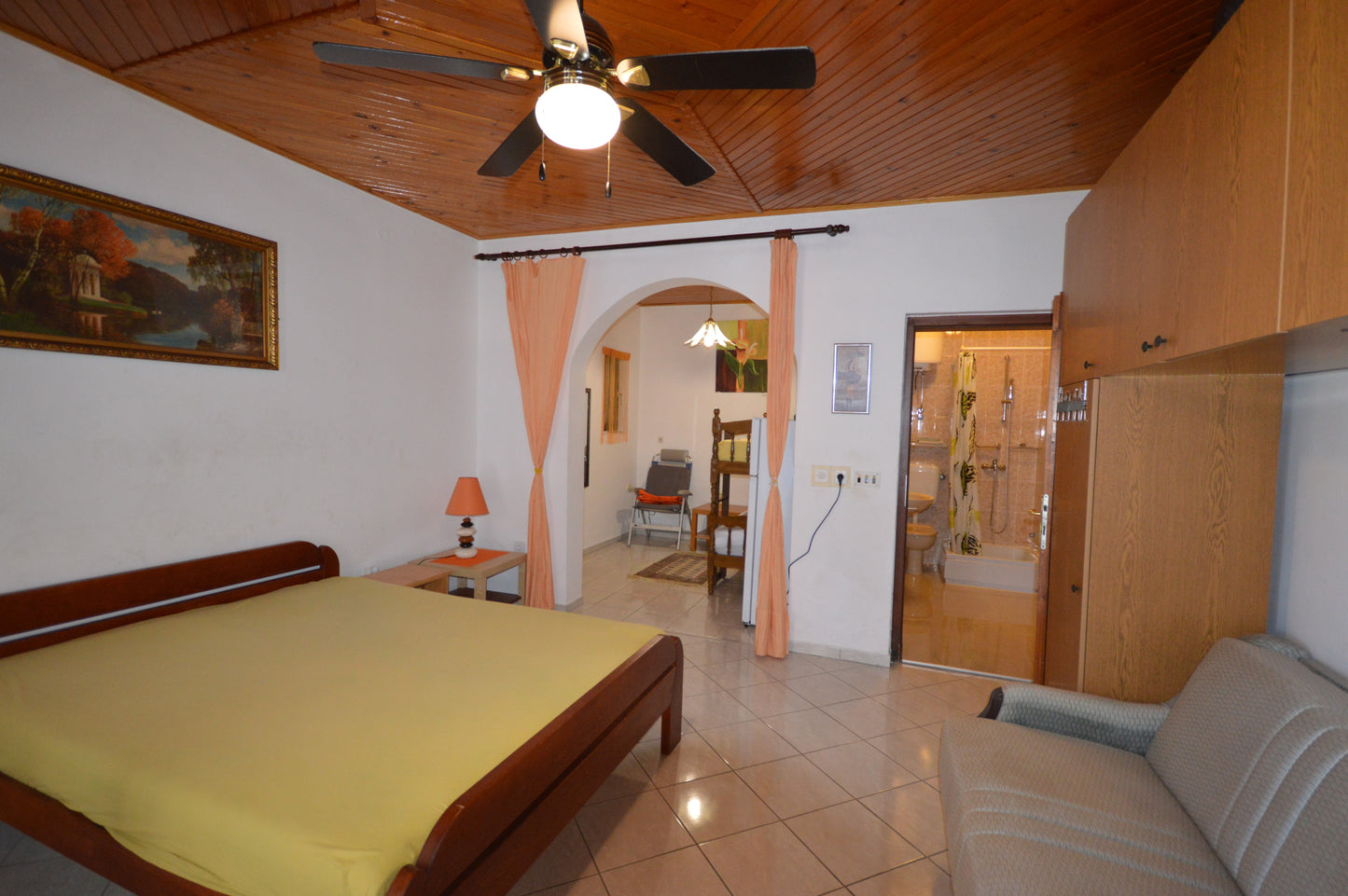 Spacious Apartment in Đenovići Just 500m From The Sea & Porto Novi