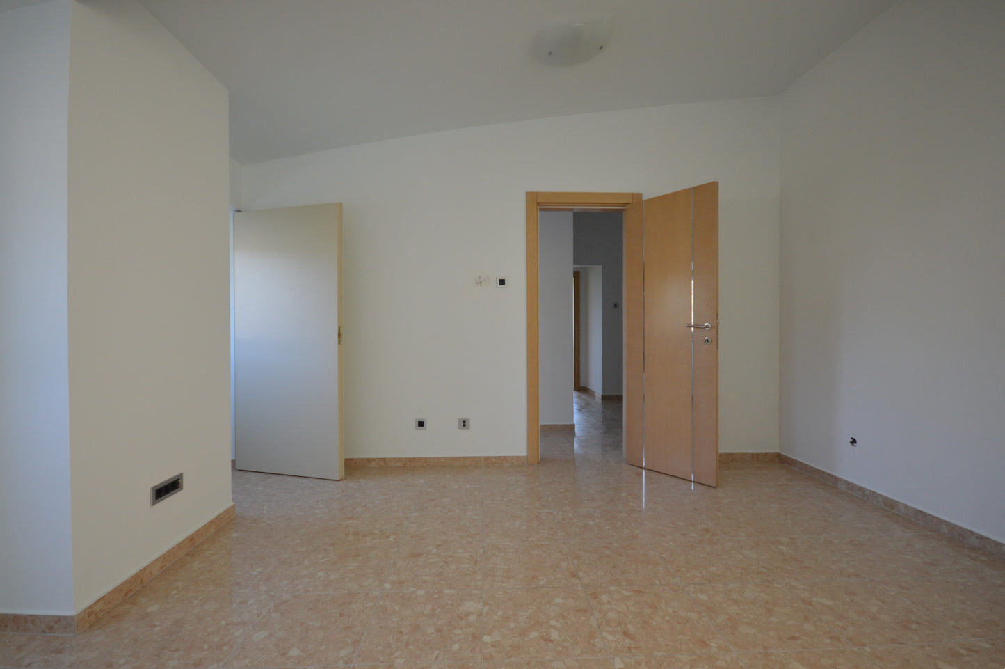 Modern 3 Bedroom Apartment in the Center of Igalo 50m from the Sea