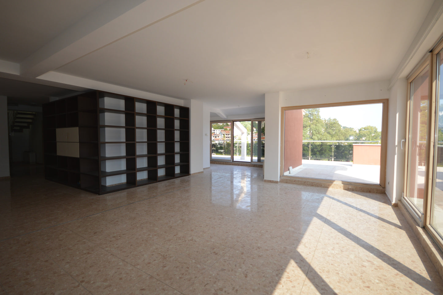 Modern 3 Bedroom Apartment in the Center of Igalo 50m from the Sea
